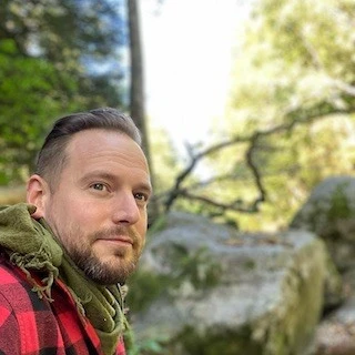 tobias broek im wald